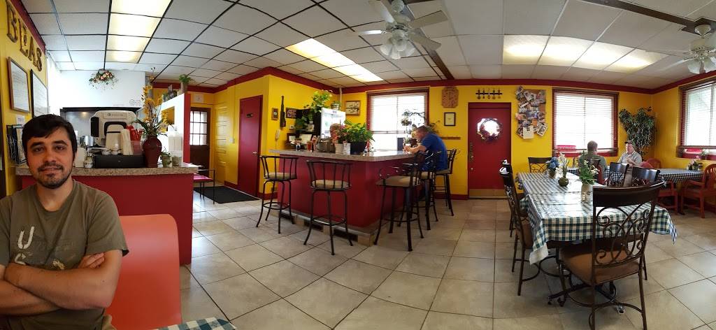 Beas Wok N Roll | restaurant | 1402 Sycamore Rd, DeKalb, IL 60115, USA | 8157561660 OR +1 815-756-1660