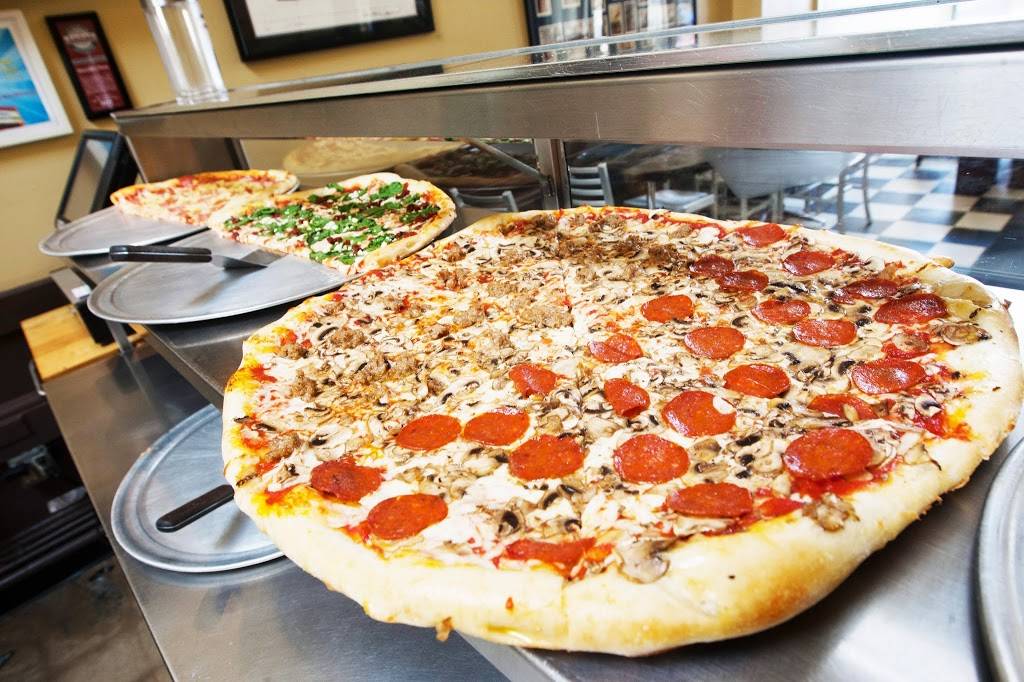 Marcellos Pizza | meal delivery | 420 Castro St, San Francisco, CA 94114, USA | 4158633900 OR +1 415-863-3900