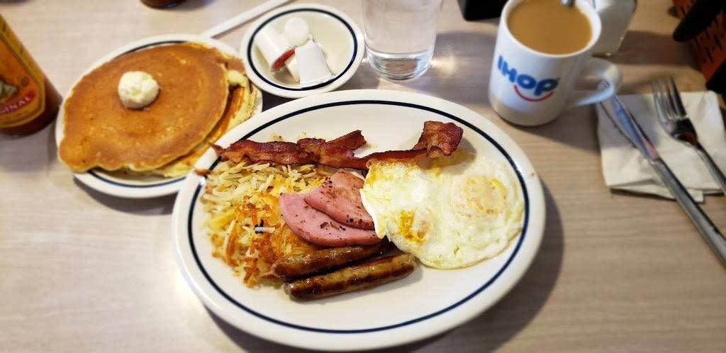 IHOP | restaurant | 2701 W 29th St, Greeley, CO 80631, USA | 9703393334 OR +1 970-339-3334