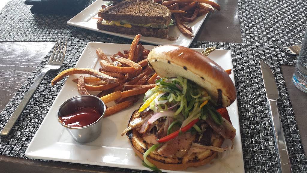 Castile Restaurant | night club | 3701 Gulf Blvd, St Pete Beach, FL 33706, USA | 7274568660 OR +1 727-456-8660