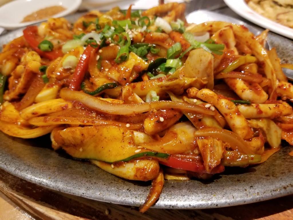 Kimchihana Korean Japanese Restaurant | restaurant | 6101 Hadley Rd, South Plainfield, NJ 07080, USA | 9087550777 OR +1 908-755-0777