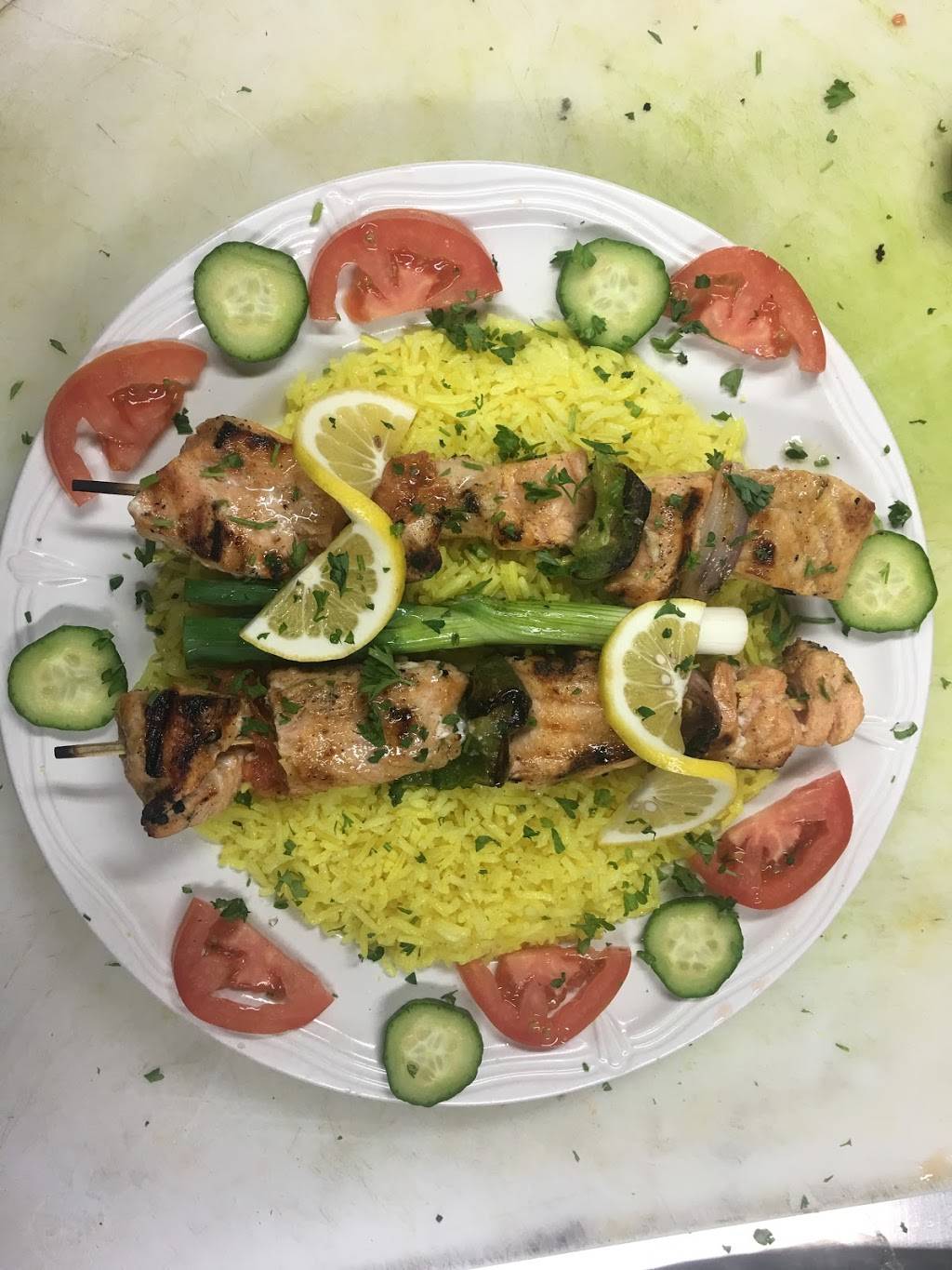 Falafel Hut | restaurant | 1115 4th St, San Rafael, CA 94901, USA | 4152590440 OR +1 415-259-0440