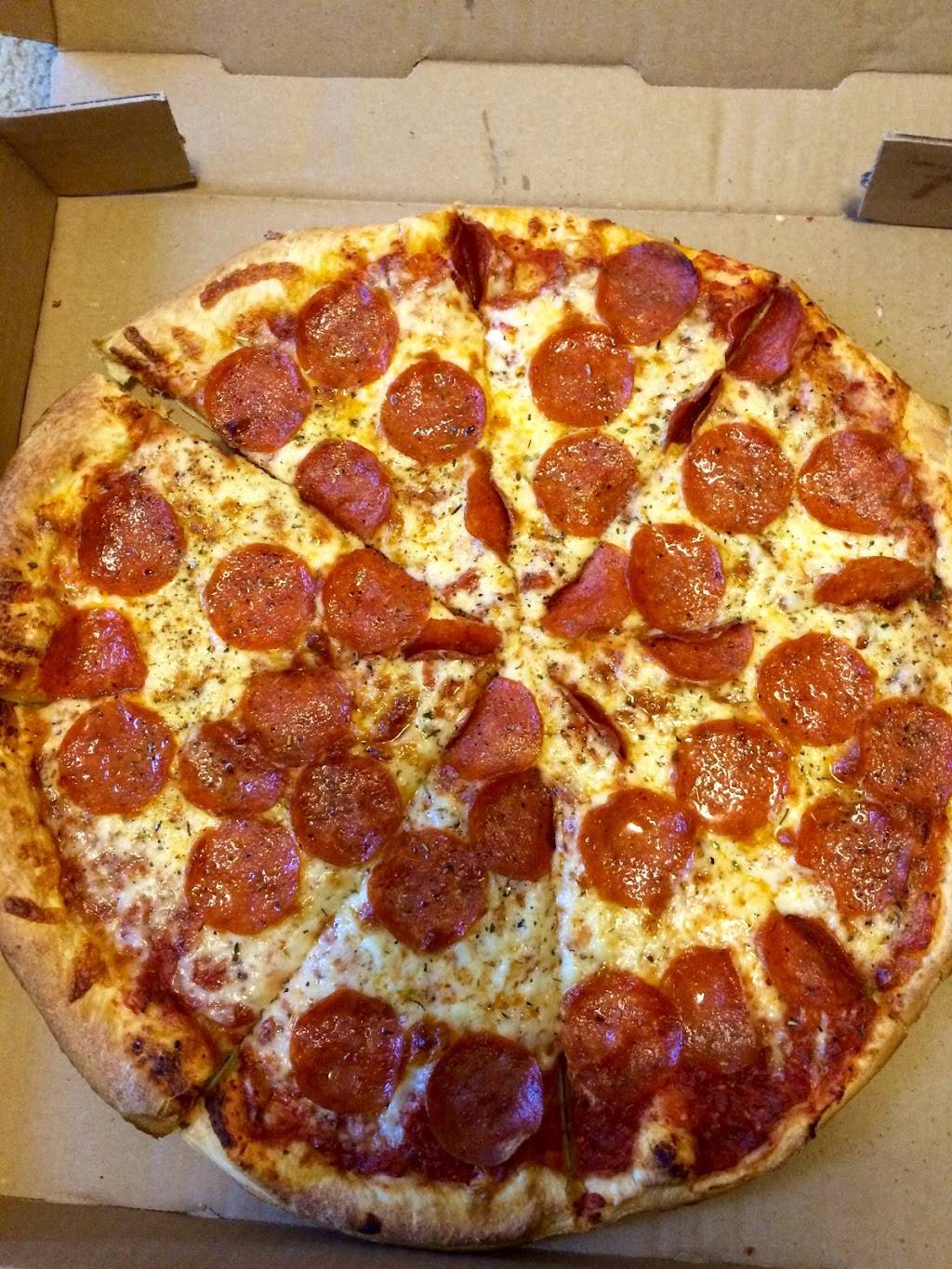 Rocket Pizza & Subs | restaurant | 1384 Holton Rd, Muskegon, MI 49445, USA | 2317195555 OR +1 231-719-5555