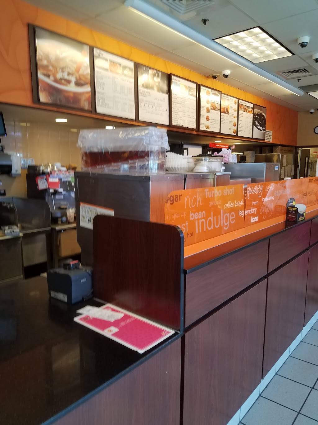 Dunkin | bakery | 300 Main St, Nashua, NH 03060, USA | 6038839443 OR +1 603-883-9443