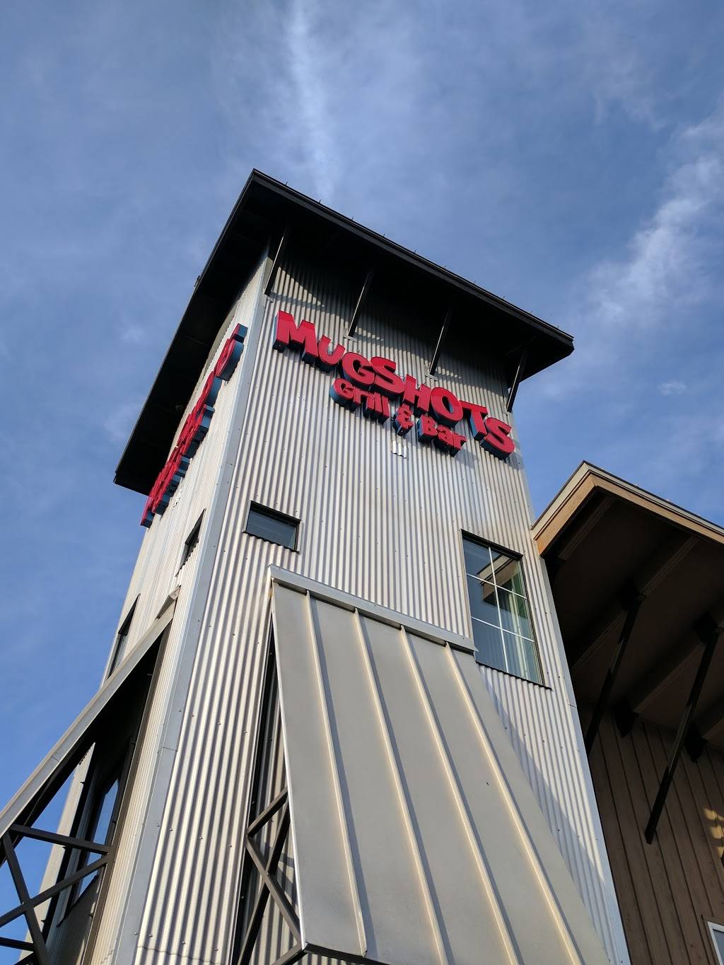 Mugshots Grill & Bar | restaurant | 4245 Lakeland Dr #9212, Flowood, MS 39232, USA | 6019324031 OR +1 601-932-4031