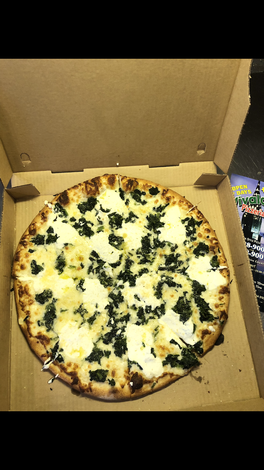 vivaldis pizzeria | restaurant | 325 Stockbridge Rd #4, Great Barrington, MA 01230, USA | 4135289000 OR +1 413-528-9000