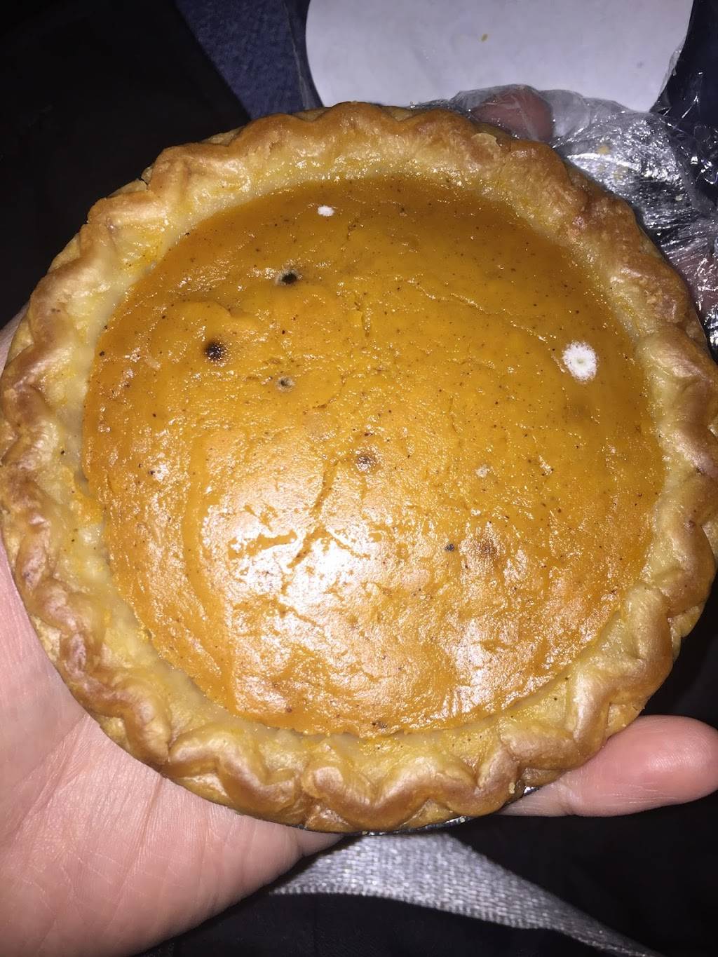 Kennedy Fried Chicken & Pizza | restaurant | 4 E Post Rd, White Plains, NY 10601, USA | 9149497867 OR +1 914-949-7867