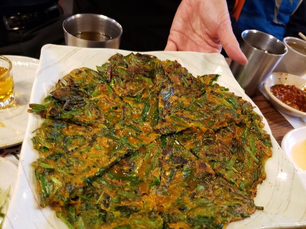 Heungbune 흥부네 | restaurant | 149-22 41st Ave, Flushing, NY 11355, USA | 9175637015 OR +1 917-563-7015