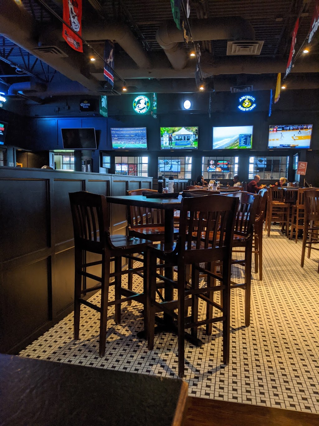 Hudson Grille | restaurant | 2500 Cobb Pl Ln NW, Kennesaw, GA 30144, USA | 7704292500 OR +1 770-429-2500