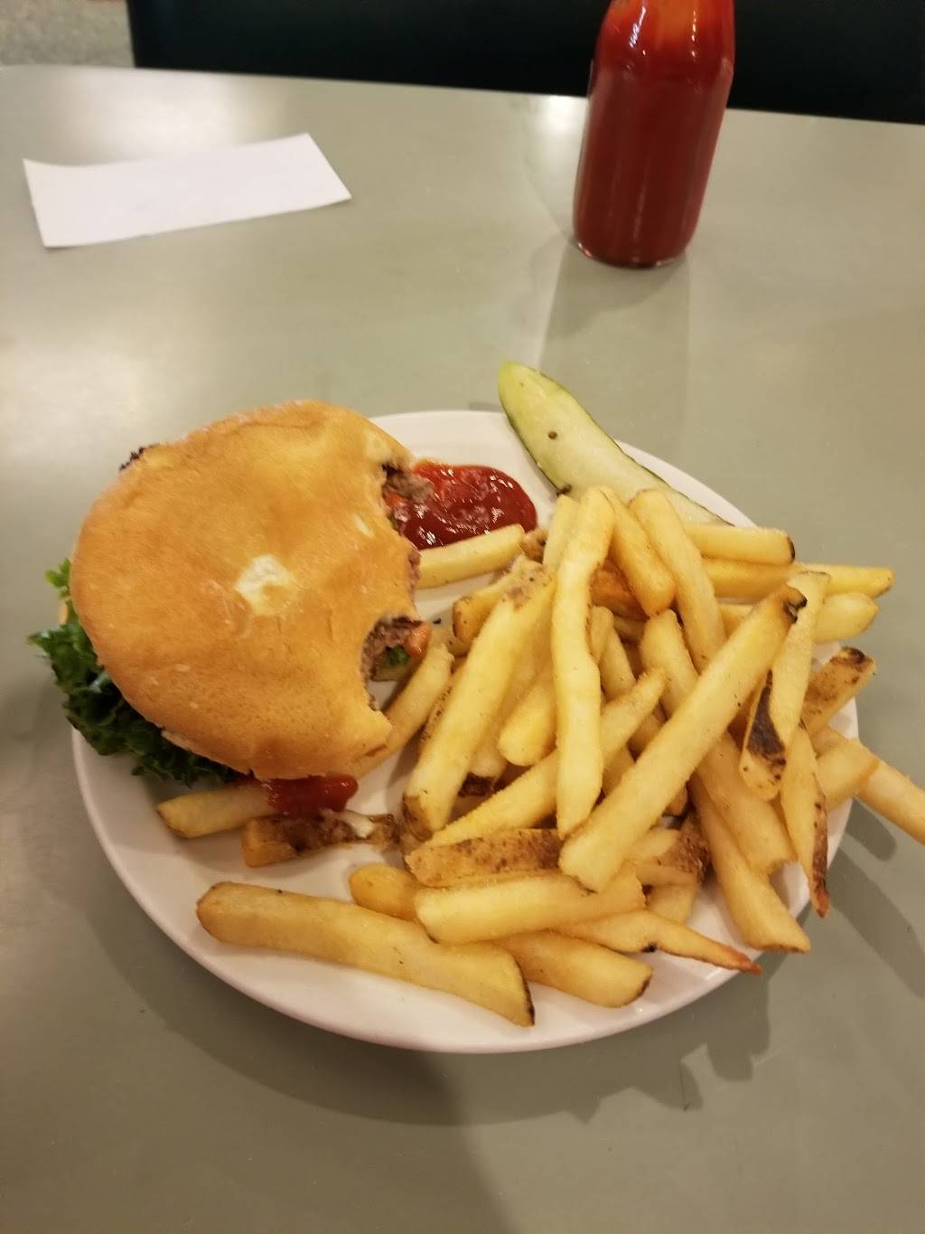 Whately Diner | restaurant | 372 State Rd, Whately, MA 01093, USA | 4136653696 OR +1 413-665-3696