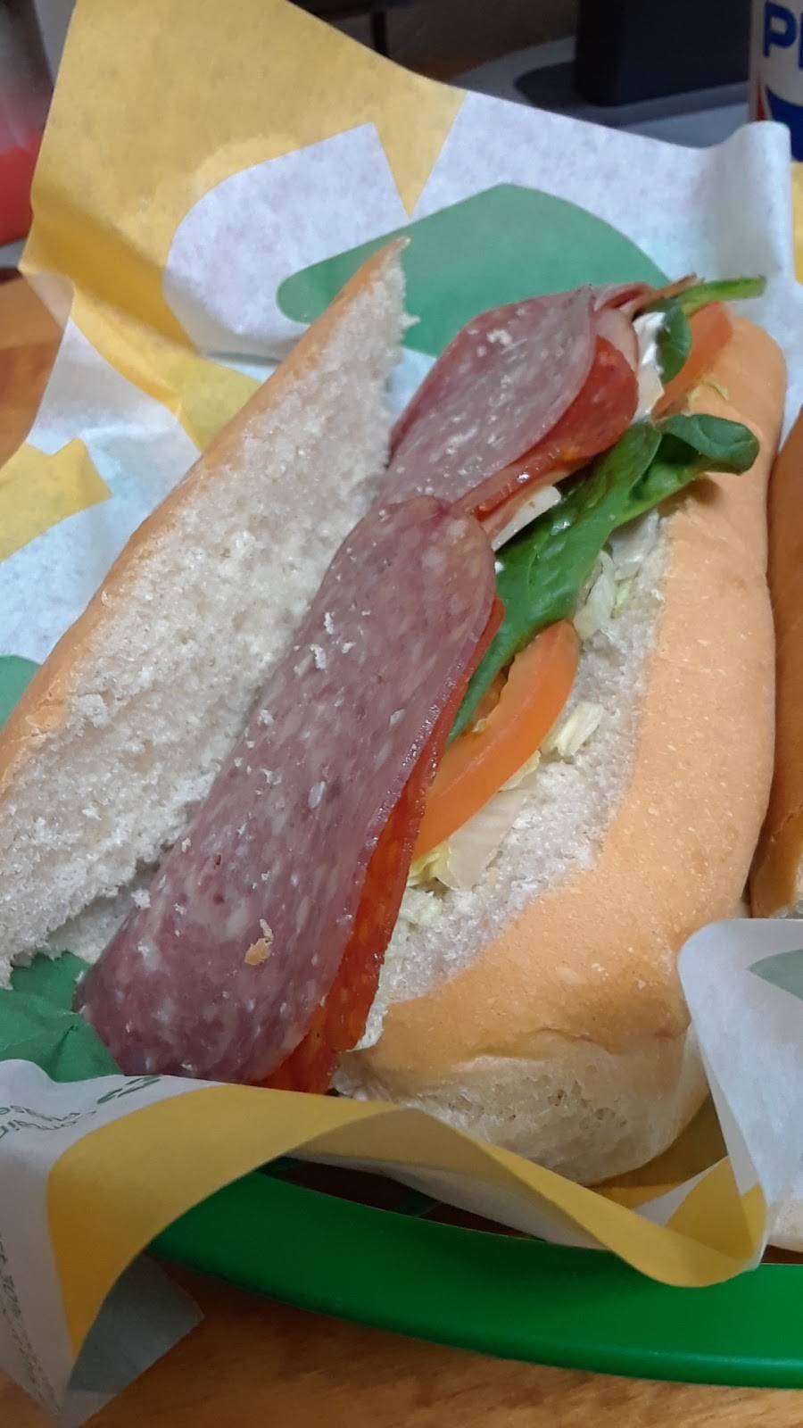 Subway Restaurants | restaurant | 11747 Whittier Blvd D, Whittier, CA 90601, USA | 5624639111 OR +1 562-463-9111