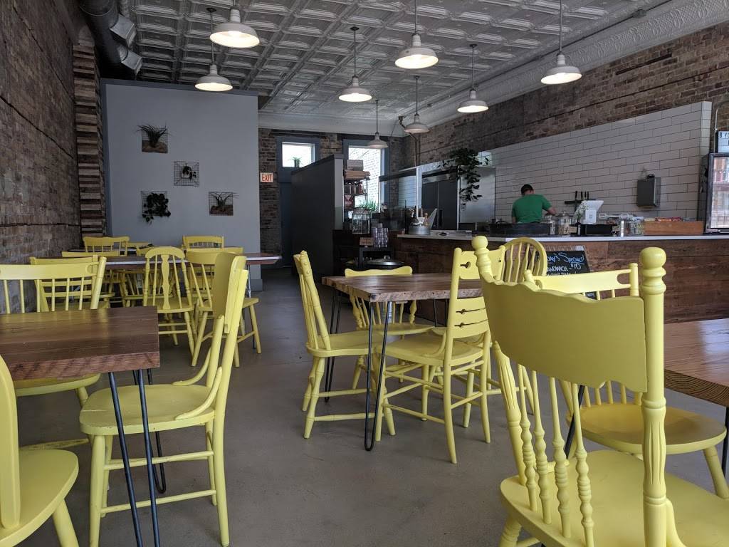 The Little Pickle | restaurant | 3703 W Fullerton Ave, Chicago, IL 60647, USA | 3122704538 OR +1 312-270-4538