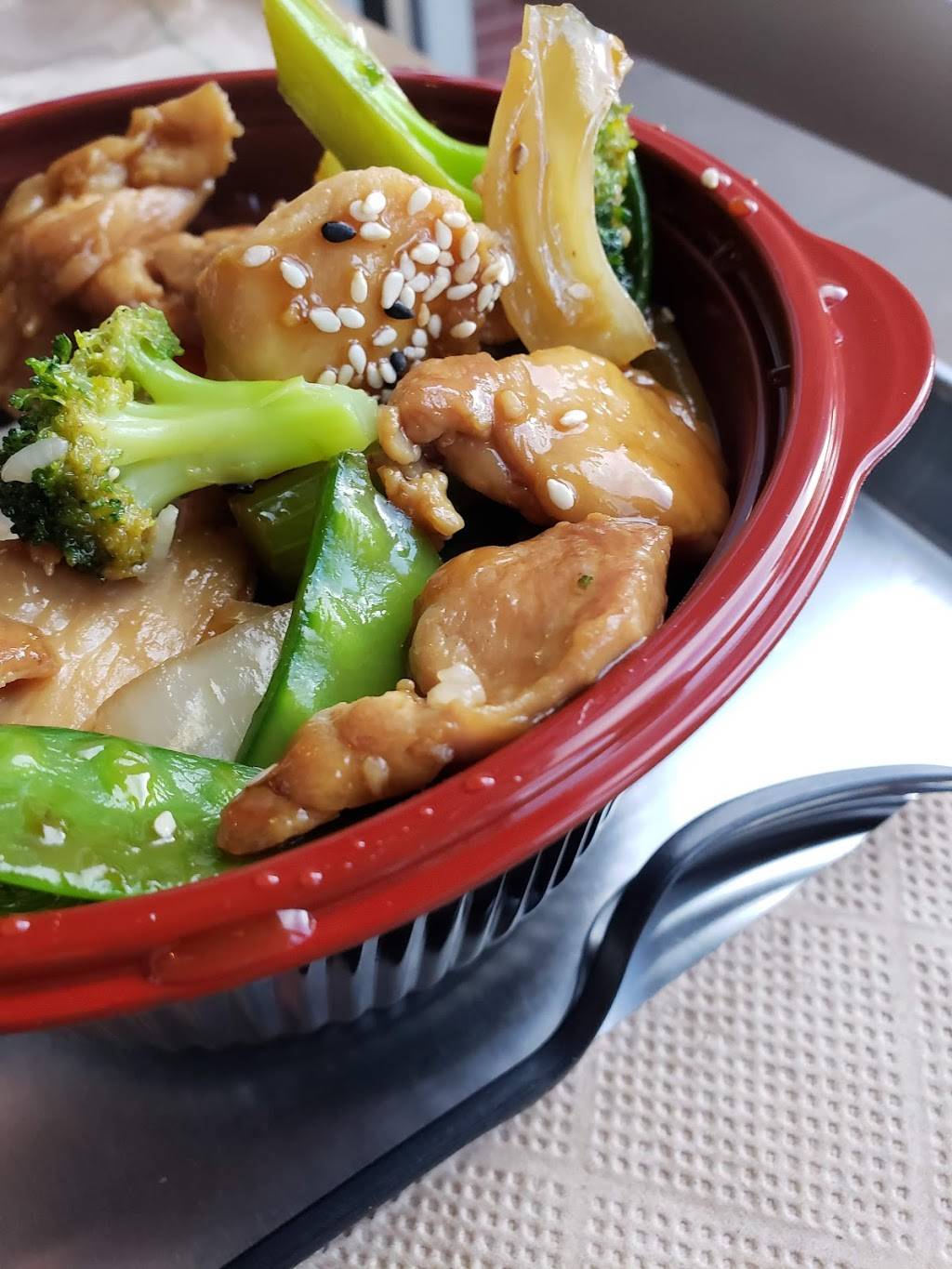 Noodles and Company | restaurant | 1601 Mayberry Dr, Highlands Ranch, CO 80129, USA | 3033464322 OR +1 303-346-4322