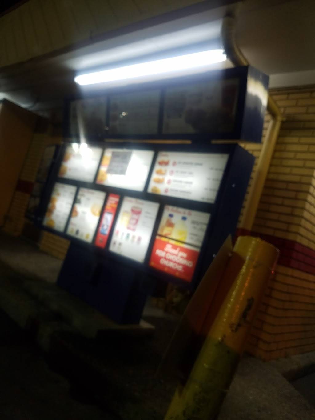 Churchs Chicken | restaurant | 4720 Crenshaw Blvd, Los Angeles, CA 90043, USA | 3232945443 OR +1 323-294-5443