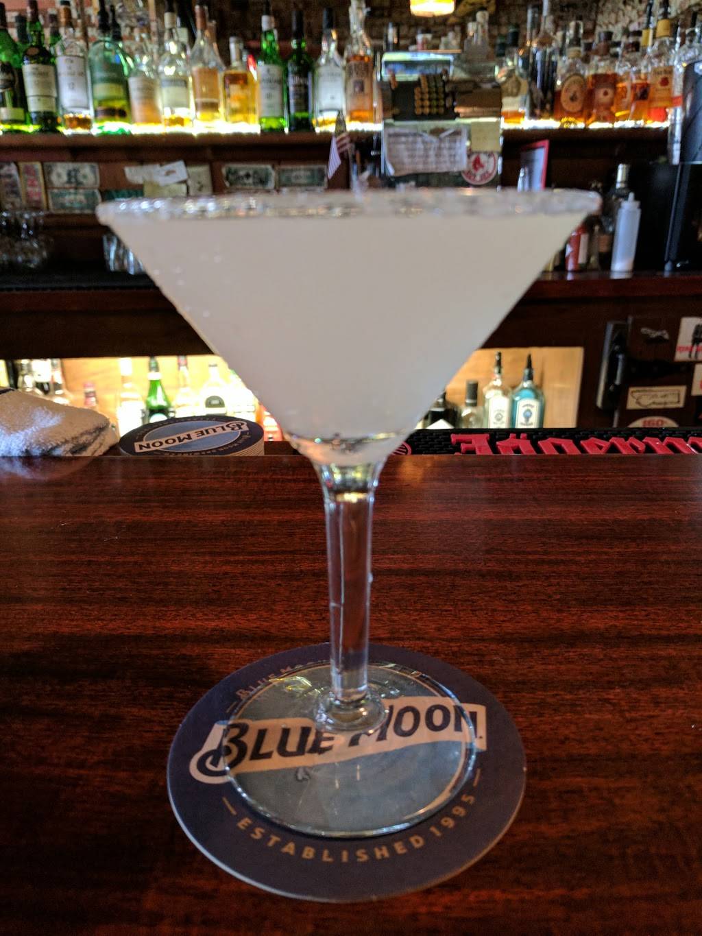 Paul & Eddies Monta Vista Inn | restaurant | 21619 Stevens Creek Blvd, Cupertino, CA 95014, USA | 4082522226 OR +1 408-252-2226