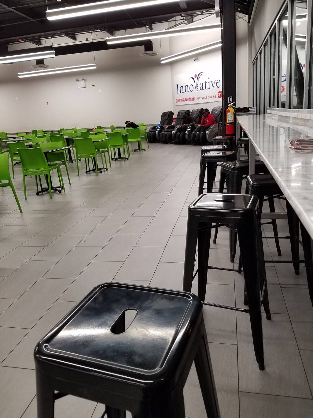 Wendys | restaurant | 125 147th Ave Bldg 125, Jamaica, NY 11430, USA | 7185536037 OR +1 718-553-6037