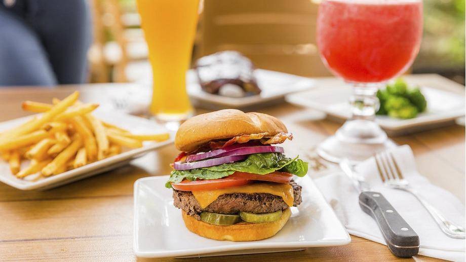 Ruby Tuesday Hawaii | restaurant | Moanalua Center, 930 Valkenburgh St Suite 211, Honolulu, HI 96818, USA | 8084228585 OR +1 808-422-8585