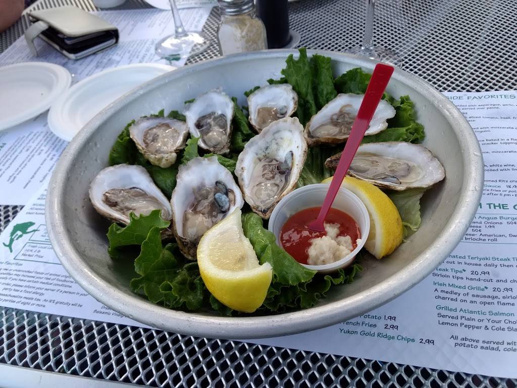 Chapins Fish & Chips and Beach Bar | restaurant | 228 Lower County Rd, Dennis Port, MA 02639, USA | 5083946900 OR +1 508-394-6900