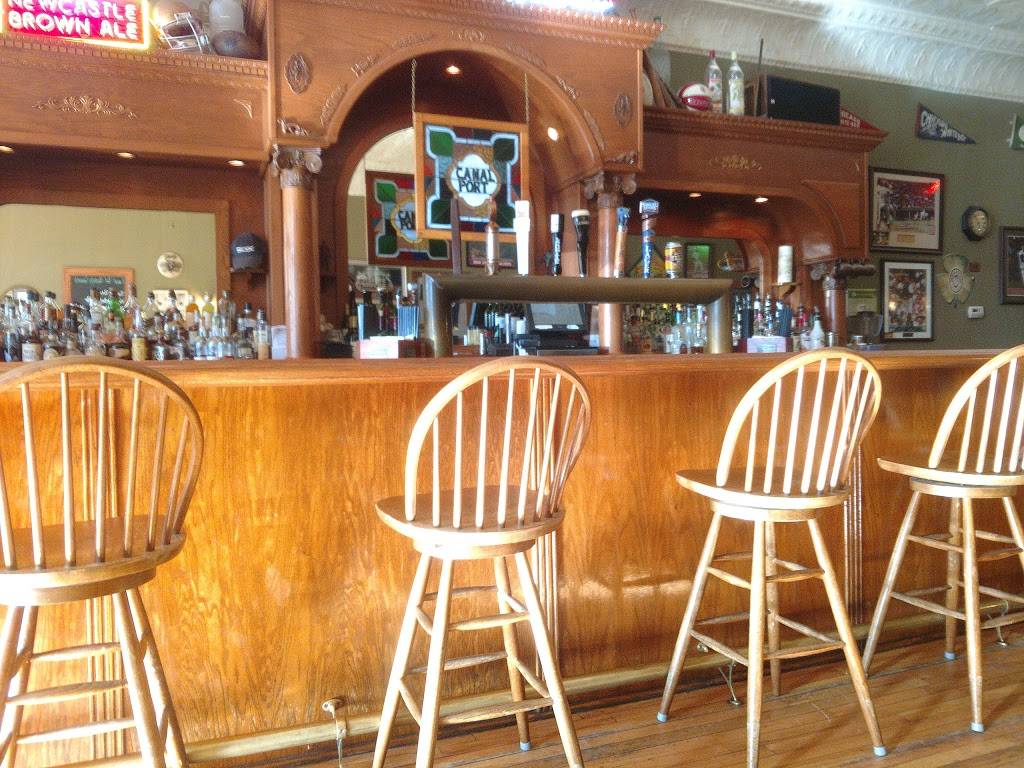 Canal Port | restaurant | 148 Mill St, North Utica, IL 61373, USA | 8156673010 OR +1 815-667-3010