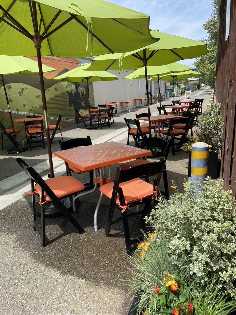 Los Olivos Wine Merchant Cafe | restaurant | 2879 Grand Ave, Los Olivos, CA 93441, USA | 8056887265 OR +1 805-688-7265