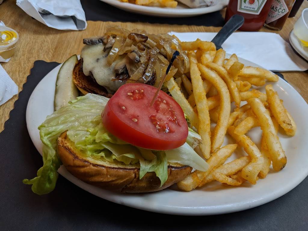 Nikis Family Restaurant | meal takeaway | 6947 N Wickham Rd, Melbourne, FL 32940, USA | 3212550817 OR +1 321-255-0817