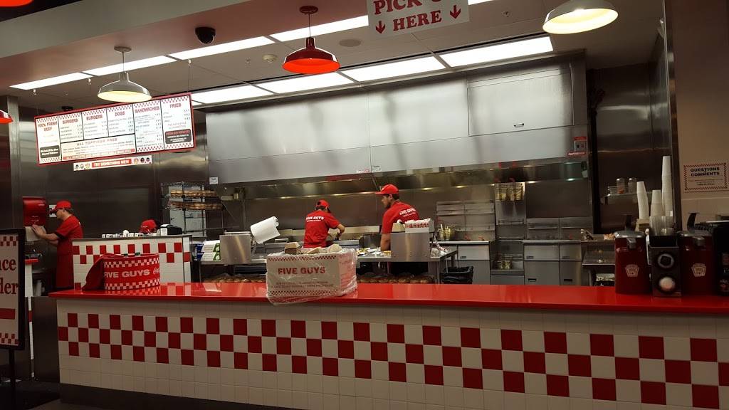 Five Guys | meal takeaway | 3700 Frederick Ave Suite A, St Joseph, MO 64506, USA | 8162339500 OR +1 816-233-9500