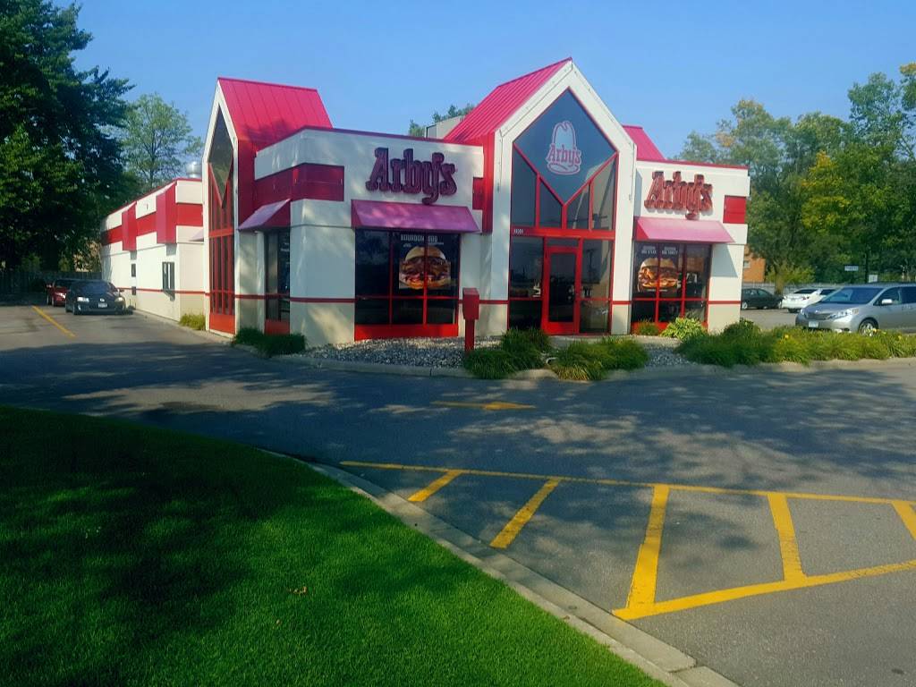Arbys | restaurant | 2105 E Snelling Dr Ave, Roseville, MN 55113, USA | 6516366222 OR +1 651-636-6222