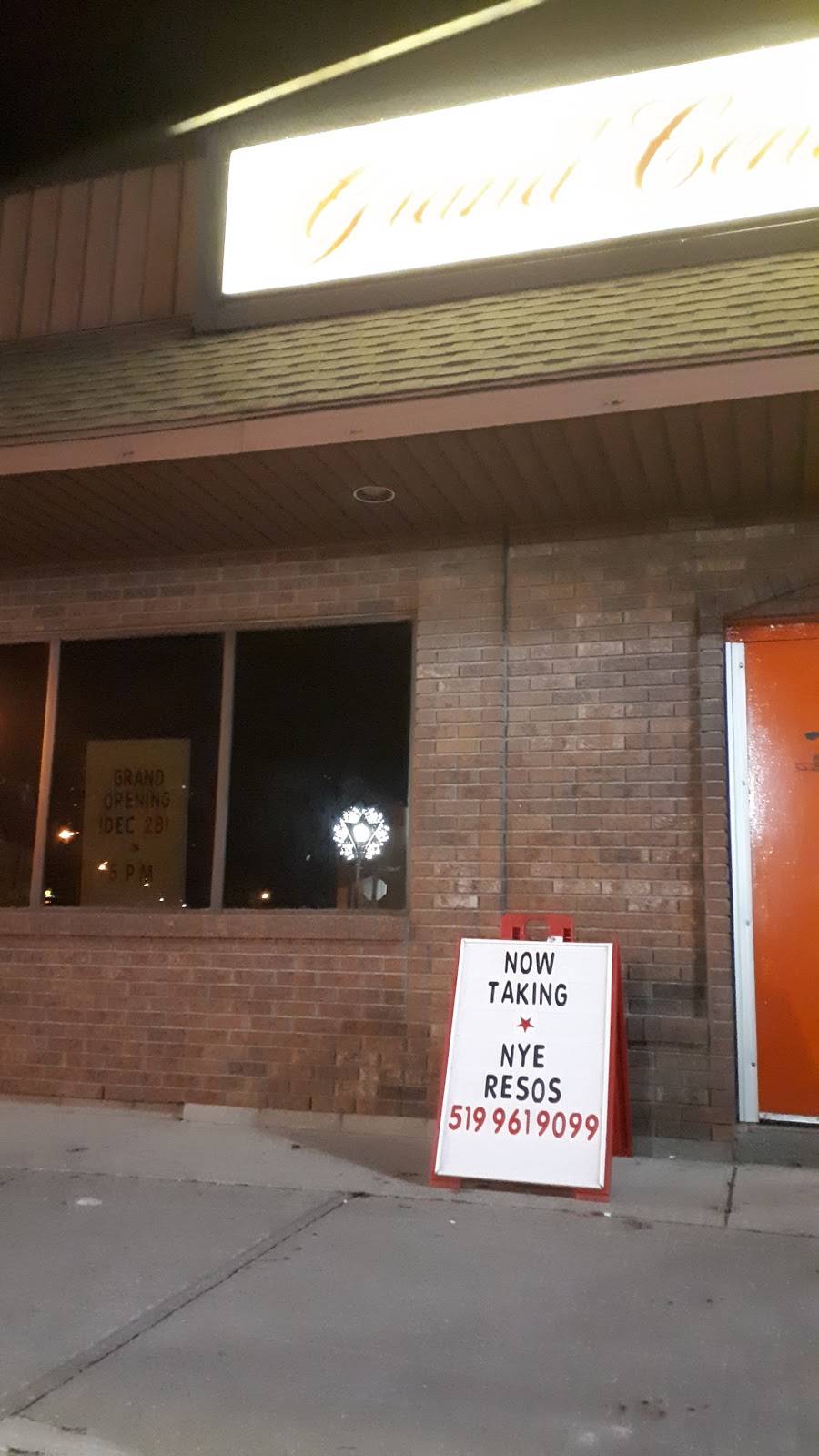 Grand Central Tavern | restaurant | 64 Talbot St N, Essex, ON N8M 1A2, Canada | 5199619099 OR +1 519-961-9099