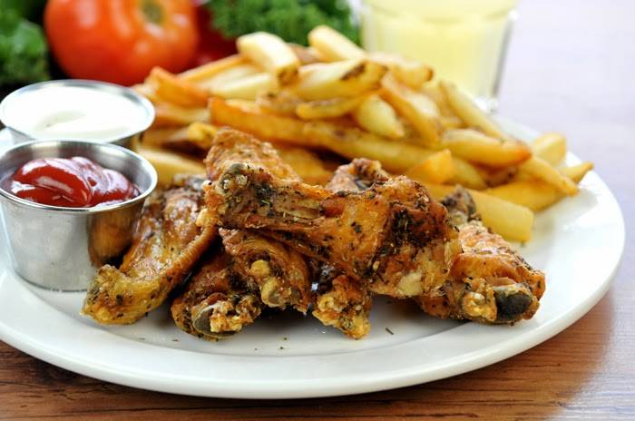 Magic Oven | restaurant | 1450 Danforth Ave, Toronto, ON M4J 1L6, Canada | 4164620333 OR +1 416-462-0333