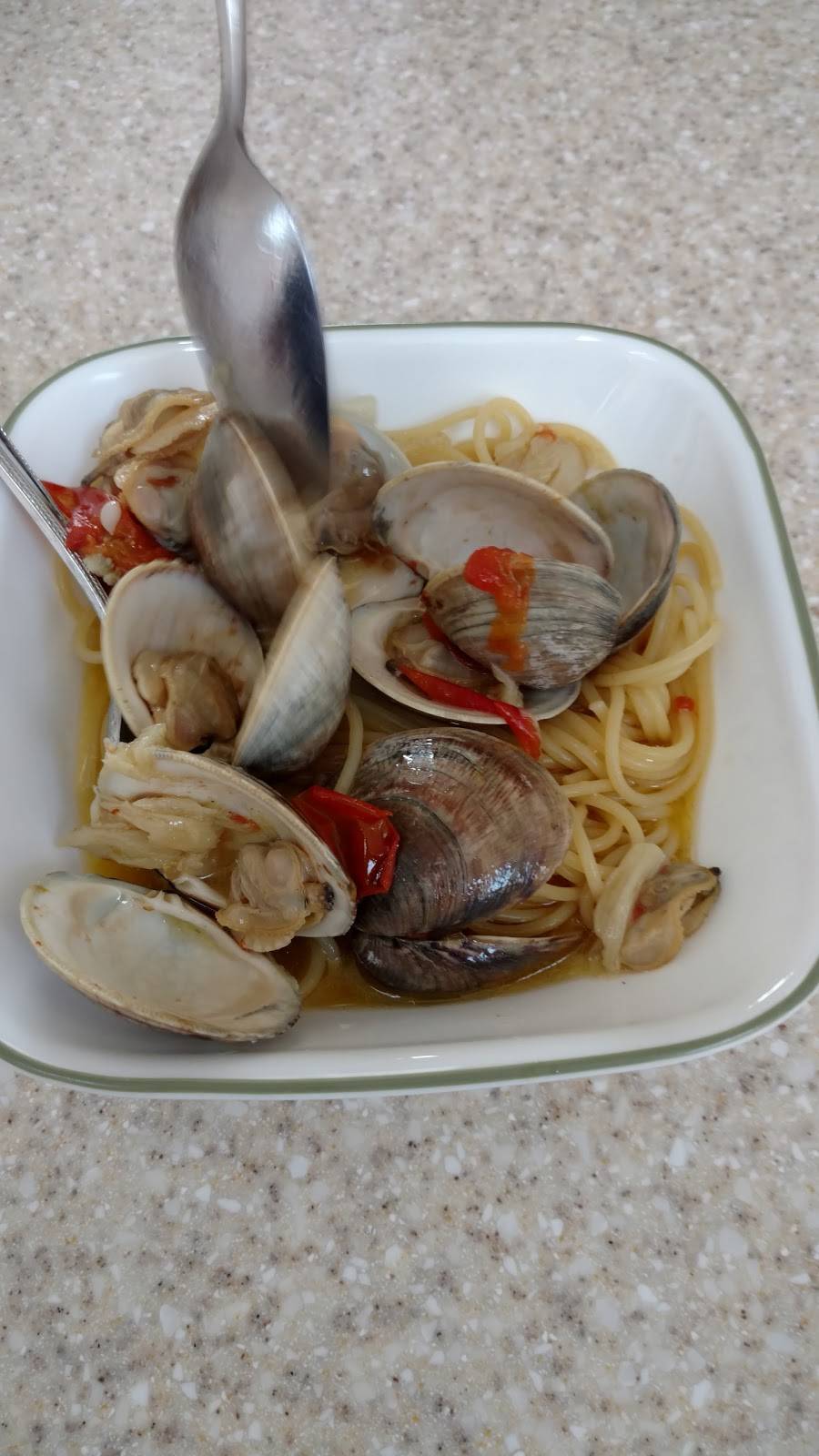 La Cucina Italian Eatery | restaurant | 1642 Butler Pike, Conshohocken, PA 19428, USA | 6108254848 OR +1 610-825-4848