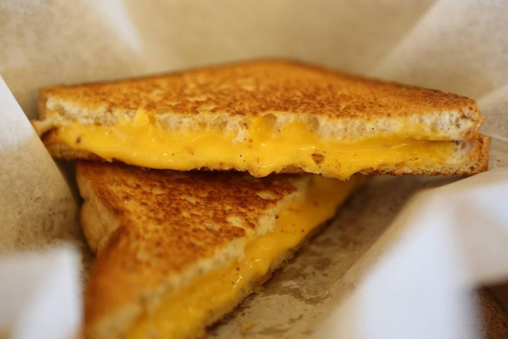 Grilled Cheese & Co | meal takeaway | 2624 Brandermill Blvd, Gambrills, MD 21054, USA | 4107213423 OR +1 410-721-3423