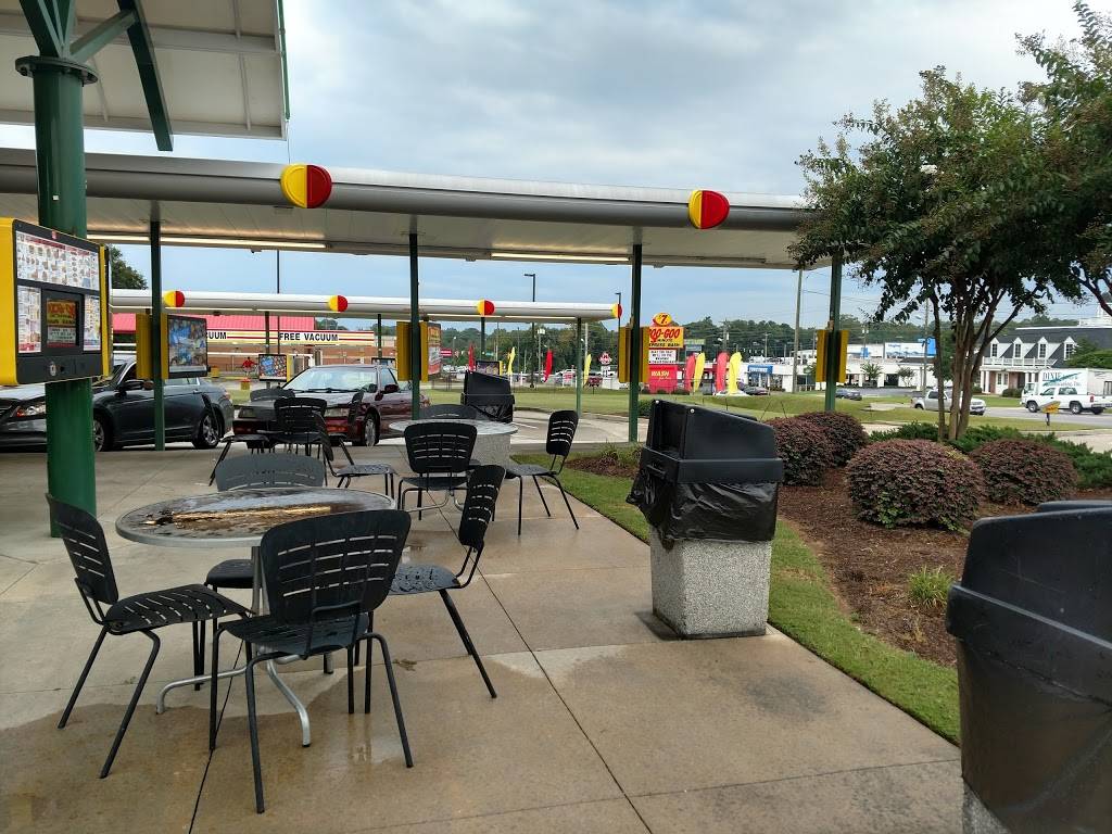 Sonic Drive-In | restaurant | 112 Russell Pkwy, Warner Robins, GA 31088, USA | 4783222228 OR +1 478-322-2228