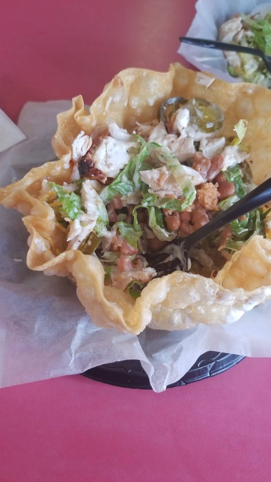 Chickenuevo | restaurant | 670 W Valencia Rd, Tucson, AZ 85706, USA | 5202943353 OR +1 520-294-3353