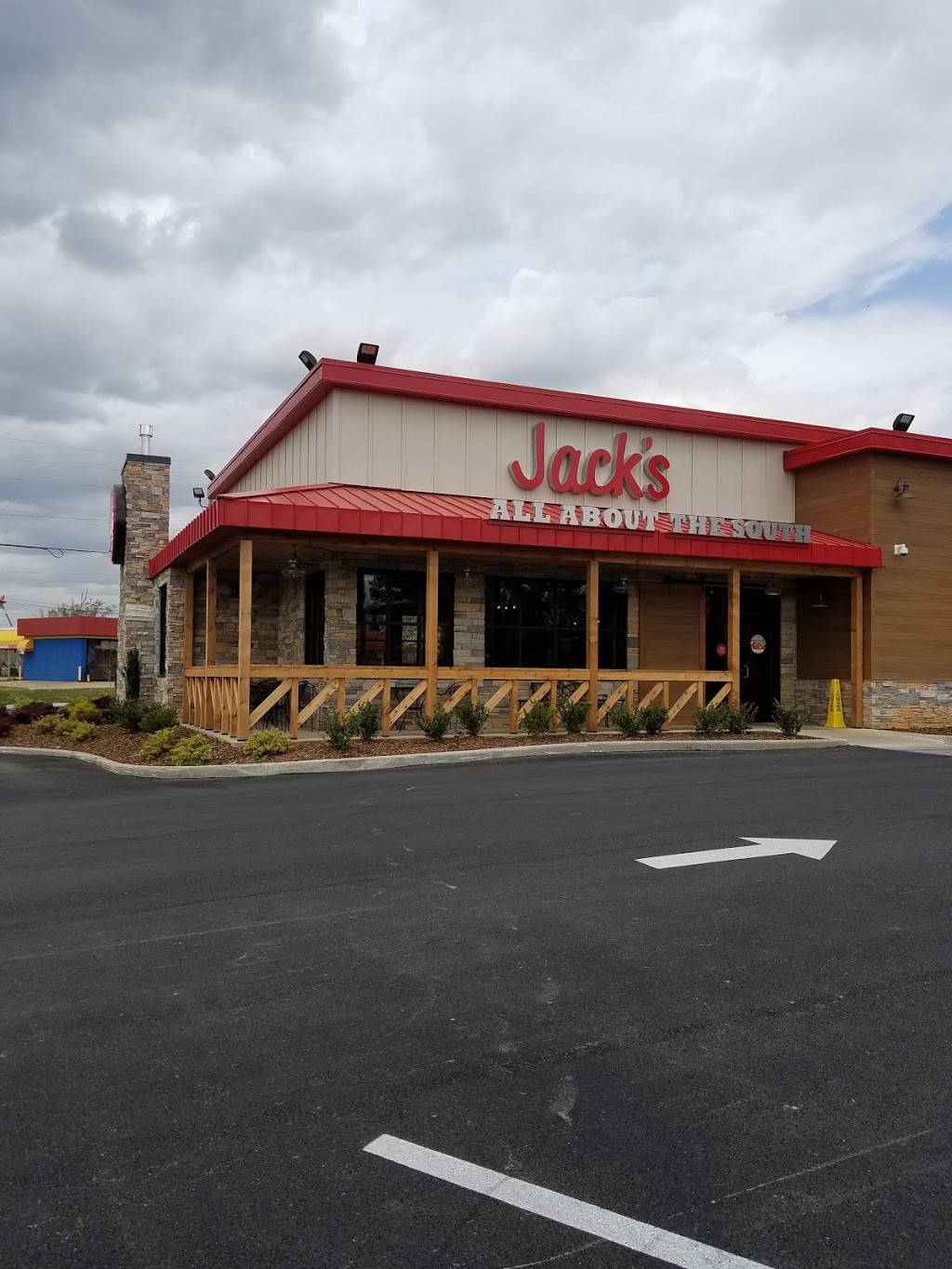 Jacks | restaurant | 2141 AL-77, Southside, AL 35907, USA | 2564425488 OR +1 256-442-5488