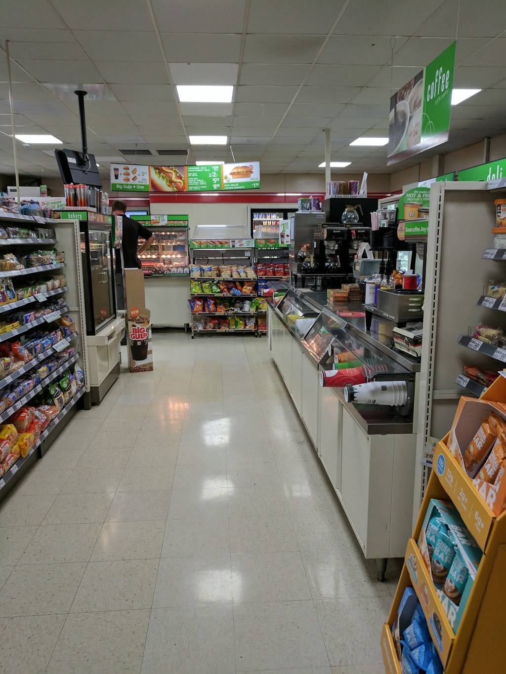 7-Eleven | bakery | 1230 Redgate Ave, Norfolk, VA 23507, USA | 7576253254 OR +1 757-625-3254