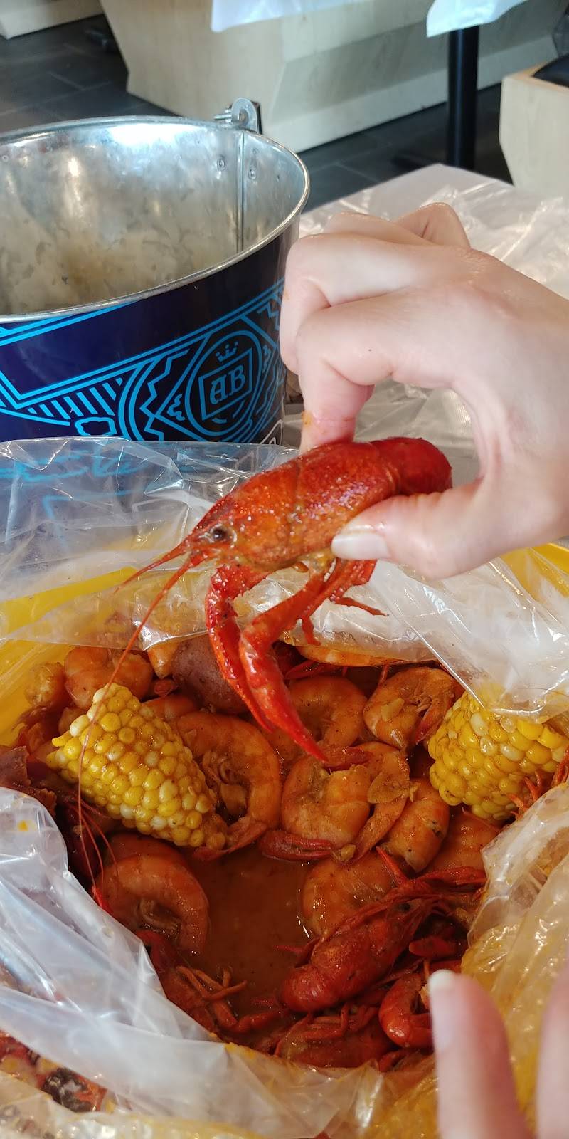 Captain Crawfish Seafood Grill | restaurant | Houston, TX 77055, USA | 8327672232 OR +1 832-767-2232