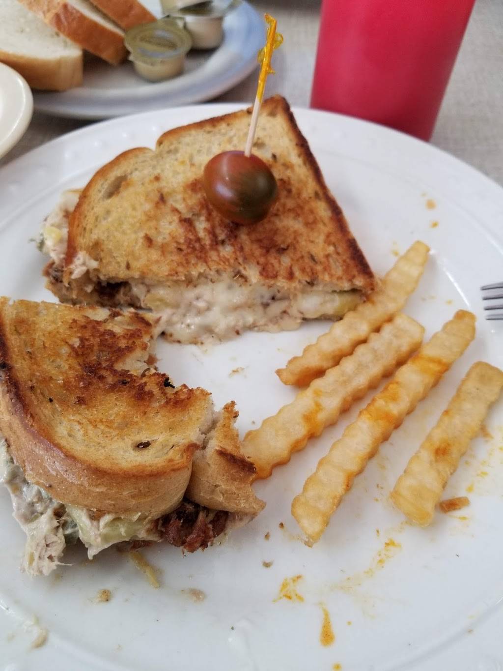 Star Restaurant | restaurant | 122 W 6th St, Hanford, CA 93230, USA | 5595847276 OR +1 559-584-7276