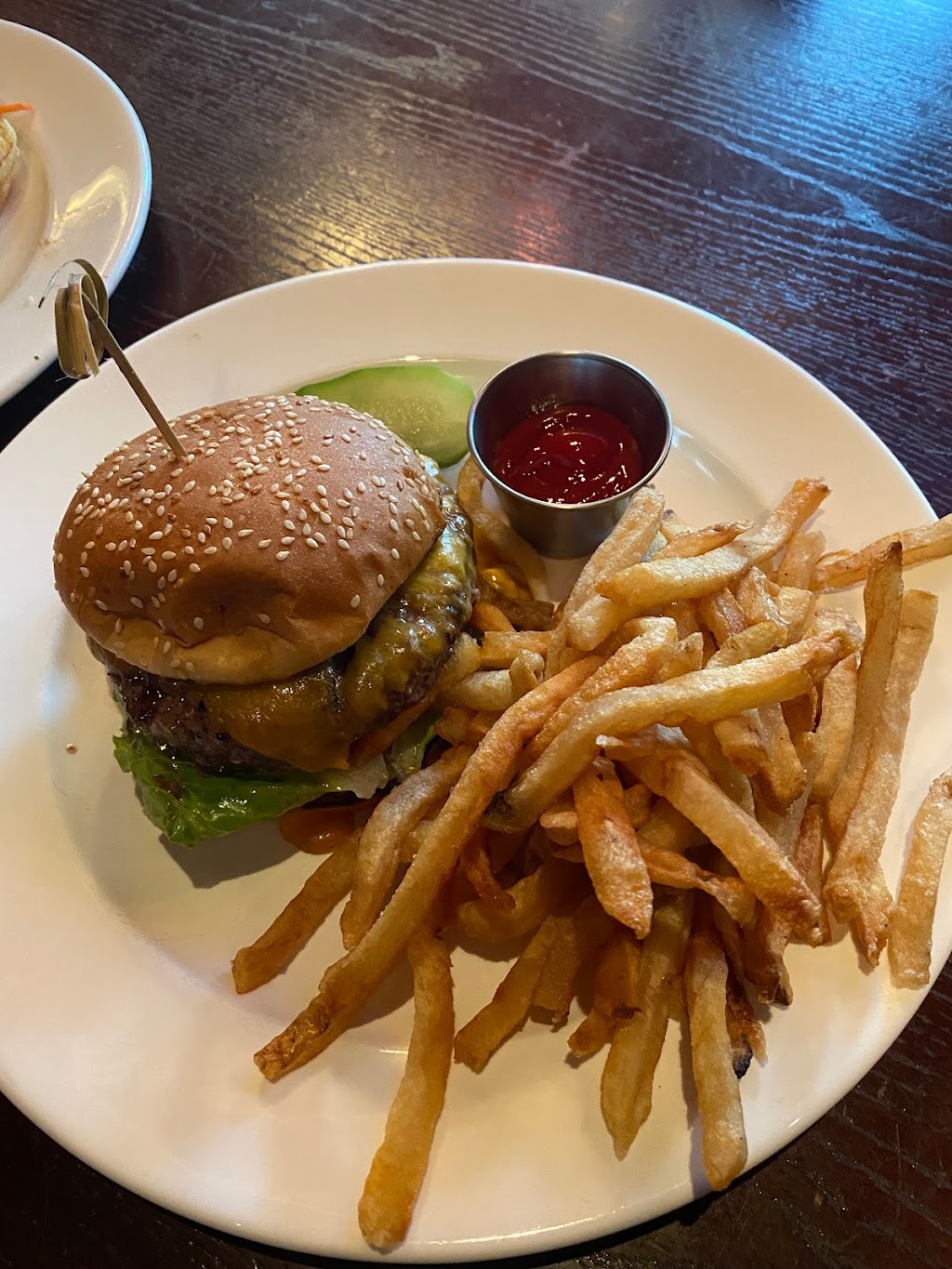 Marlows Tavern | restaurant | 2200 Avalon Blvd, Alpharetta, GA 30009, USA | 6782485230 OR +1 678-248-5230