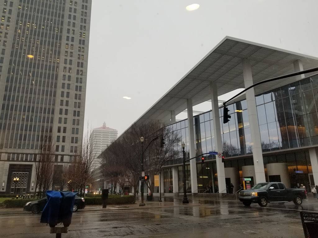 Hot Box Eatery | restaurant | 438 W Market St, Louisville, KY 40202, USA | 5028223995 OR +1 502-822-3995