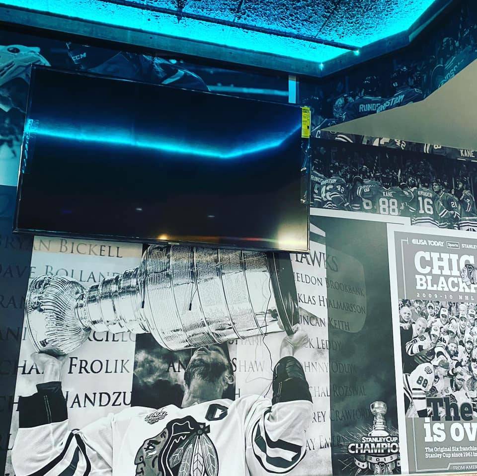 Deuces Sports Bar & Grill | restaurant | 11525 S Pulaski Rd, Alsip, IL 60803, USA | 7089269178 OR +1 708-926-9178