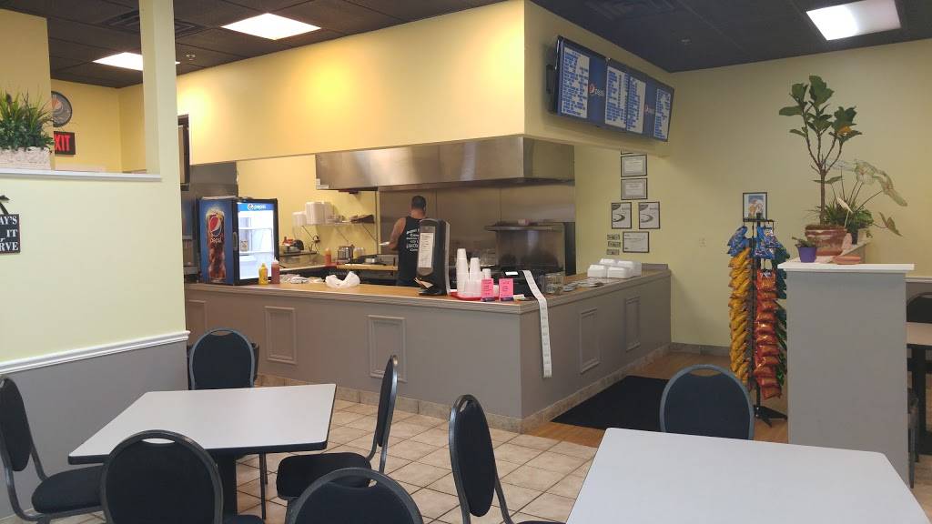 Perinton Hots | restaurant | 12 Courtney Dr, Fairport, NY 14450, USA | 5856789485 OR +1 585-678-9485