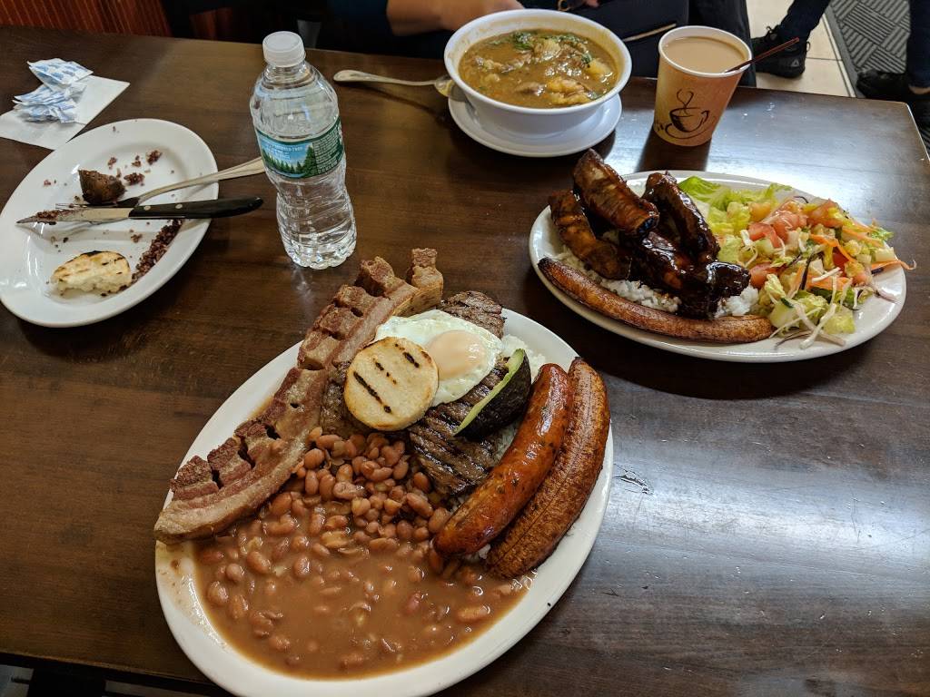 El Cafetero Bakery | restaurant | 124 E Post Rd # B, White Plains, NY 10601, USA | 9149498385 OR +1 914-949-8385