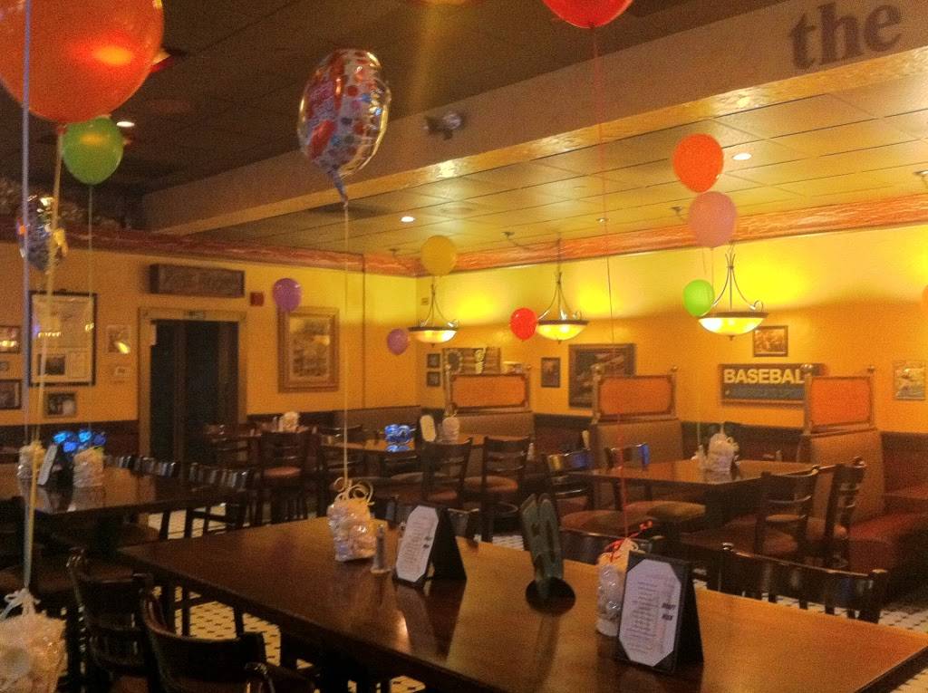 The American Pub | restaurant | Centre Square Building Concourse, 1500 Market St, Philadelphia, PA 19102, USA | 2676396104 OR +1 267-639-6104