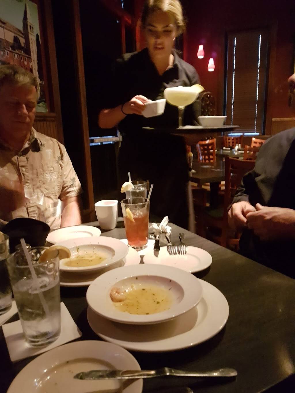 Jillians Italian Grill | restaurant | 216 N Main St, Hutchinson, KS 67501, USA | 6206638466 OR +1 620-663-8466