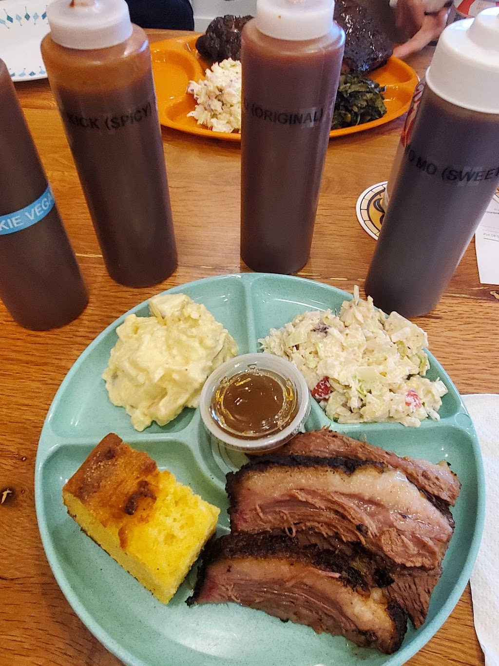 Girls Gone BBQ | restaurant | 2630 E Citizens Dr #20, Fayetteville, AR 72703, USA | 4798798222 OR +1 479-879-8222