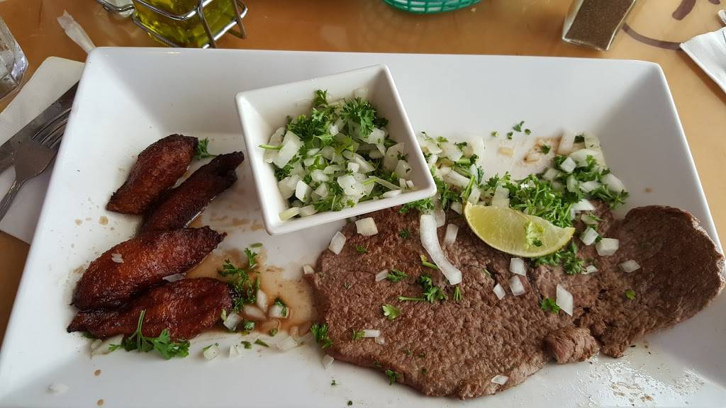 Romeus Cuban Restaurant | restaurant | 6800 Dykes Rd, Southwest Ranches, FL 33331, USA | 9542529788 OR +1 954-252-9788