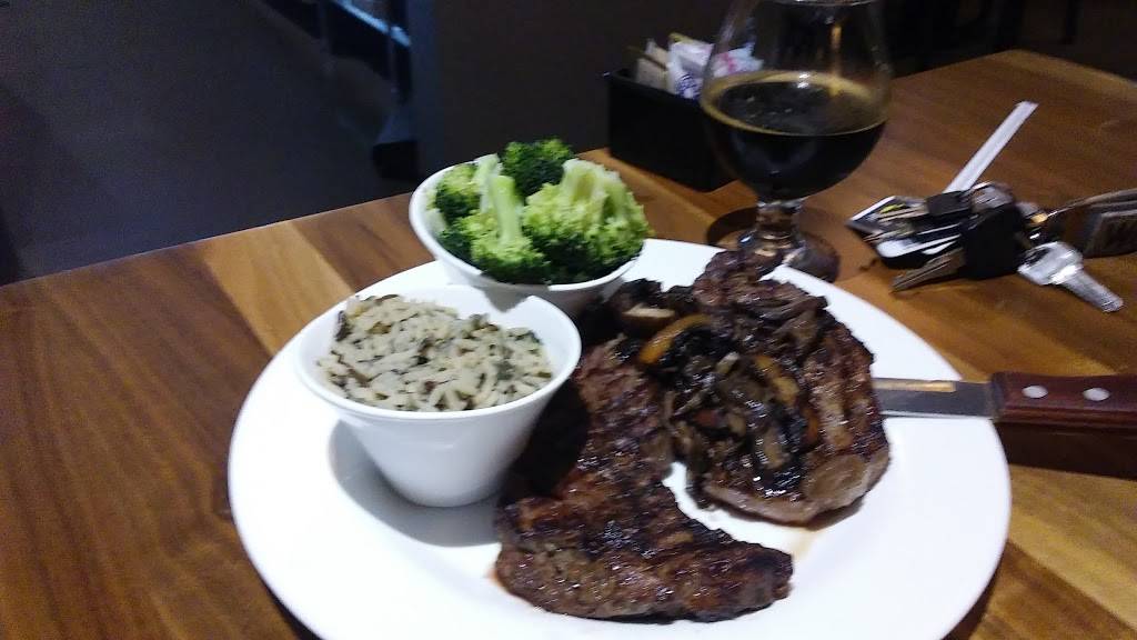 Hy-Vee Market Grille | restaurant | 7610 N Orange Prairie Rd, Peoria, IL 61615, USA | 3095891030 OR +1 309-589-1030