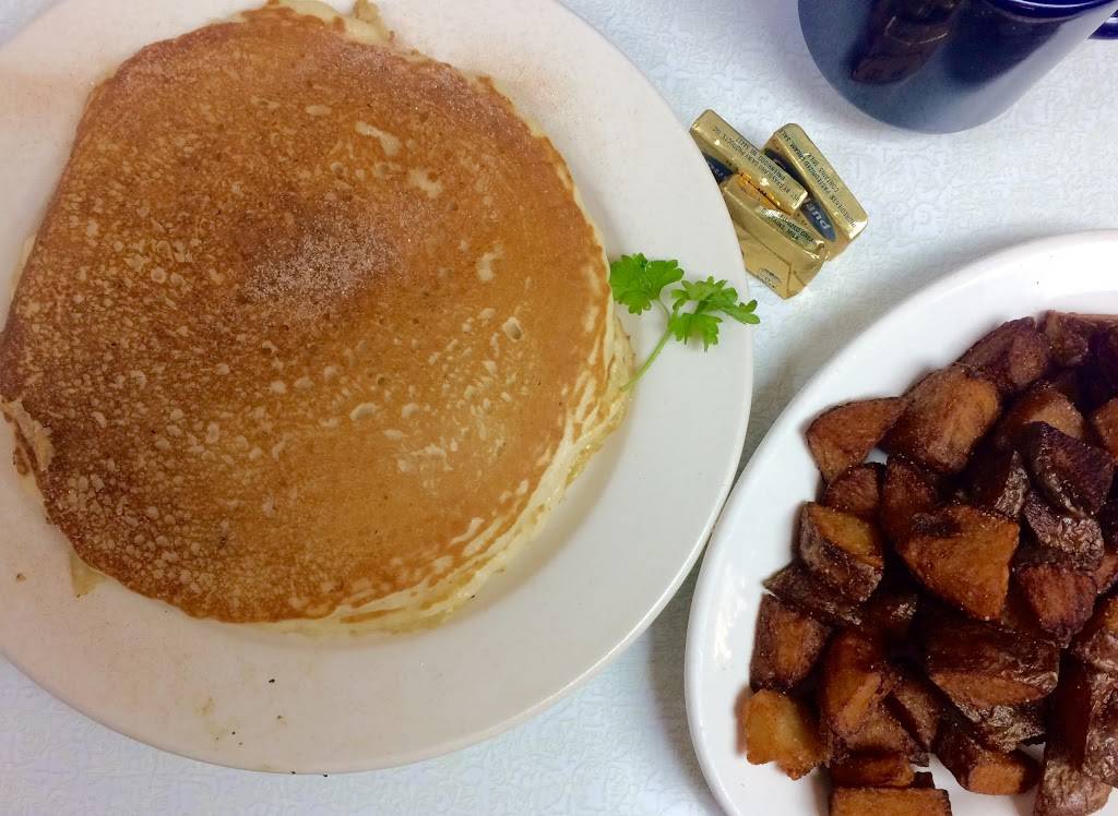 Fairlane Grill | restaurant | 617 Bethlehem Pike, Erdenheim, PA 19038, USA | 2152335863 OR +1 215-233-5863