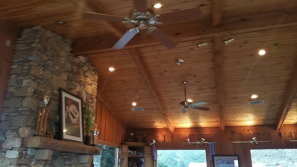 Circle M Barbecue | restaurant | 345 Martin Sausage Rd, Liberty, SC 29657, USA | 8643759133 OR +1 864-375-9133