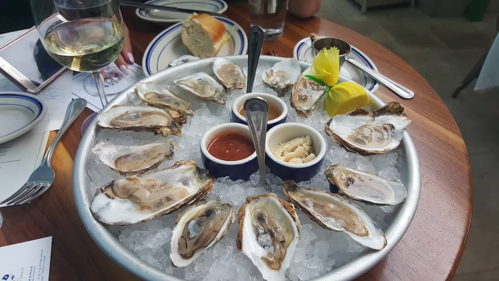 Liberty Kitchen at the Tree House | restaurant | 963 Bunker Hill Rd, Houston, TX 77024, USA | 7134683745 OR +1 713-468-3745